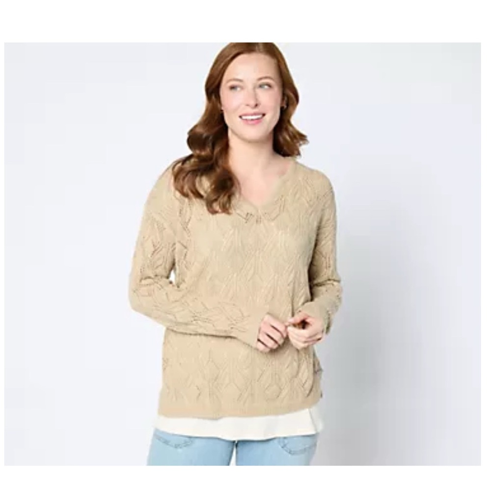 Peace Love World sweater - nwot